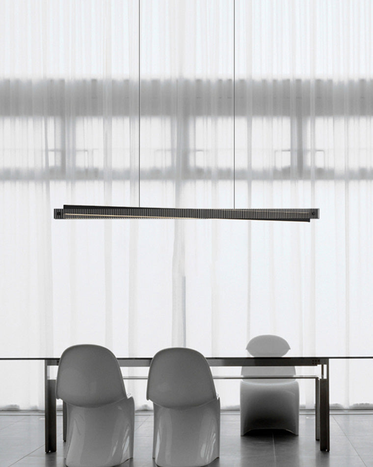 Suspension linéaire en verre cannelé noir WOMO-WM2310
