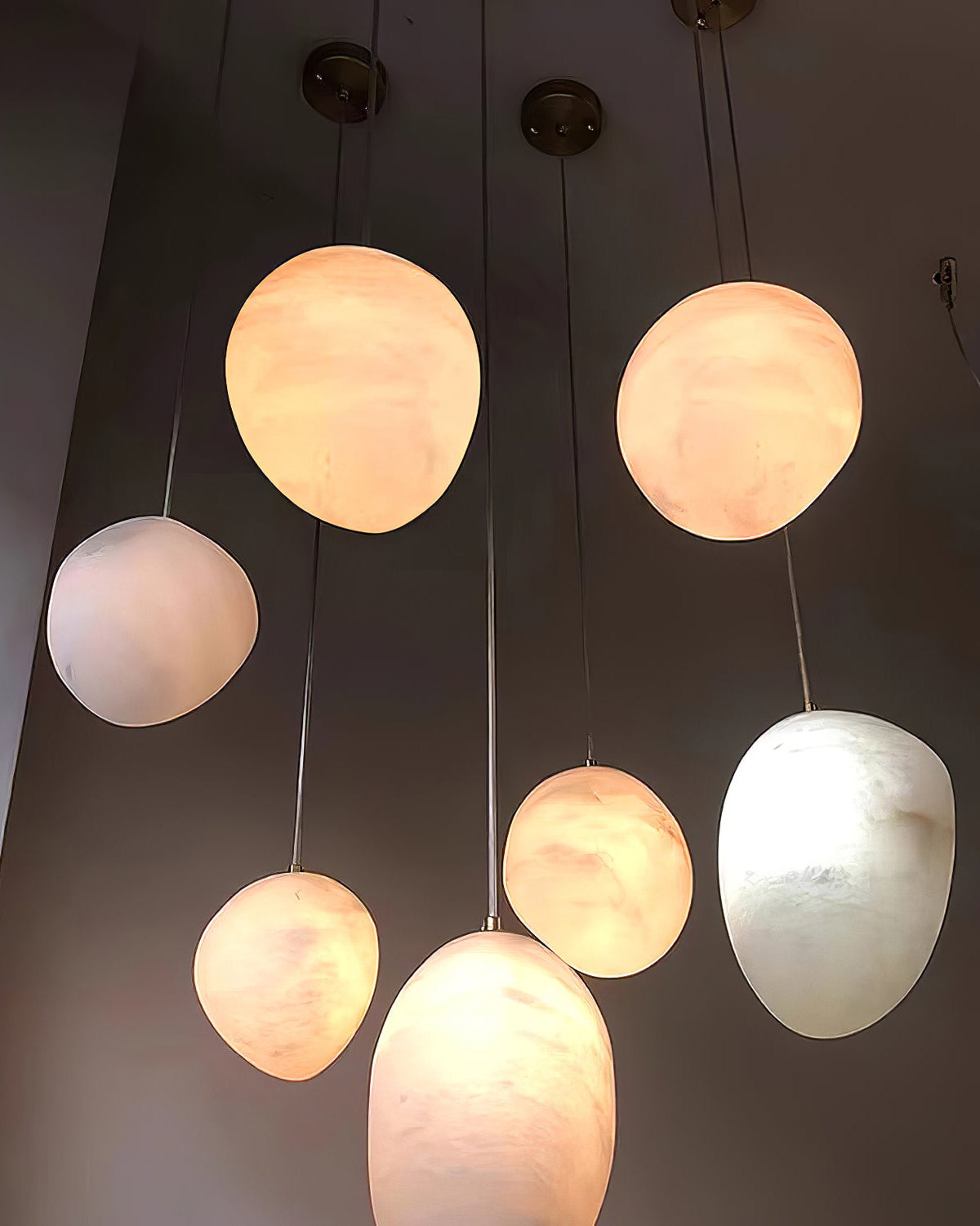 WOMO-WM2868 Irregular Alabaster Pendant Light