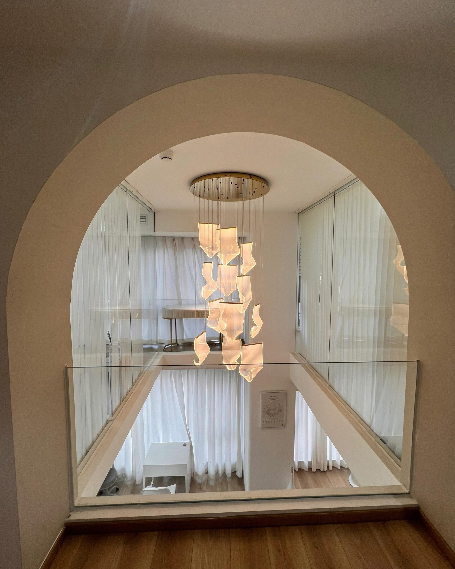 WOMO Lustre Feuille Acrylique Escalier-WM2158