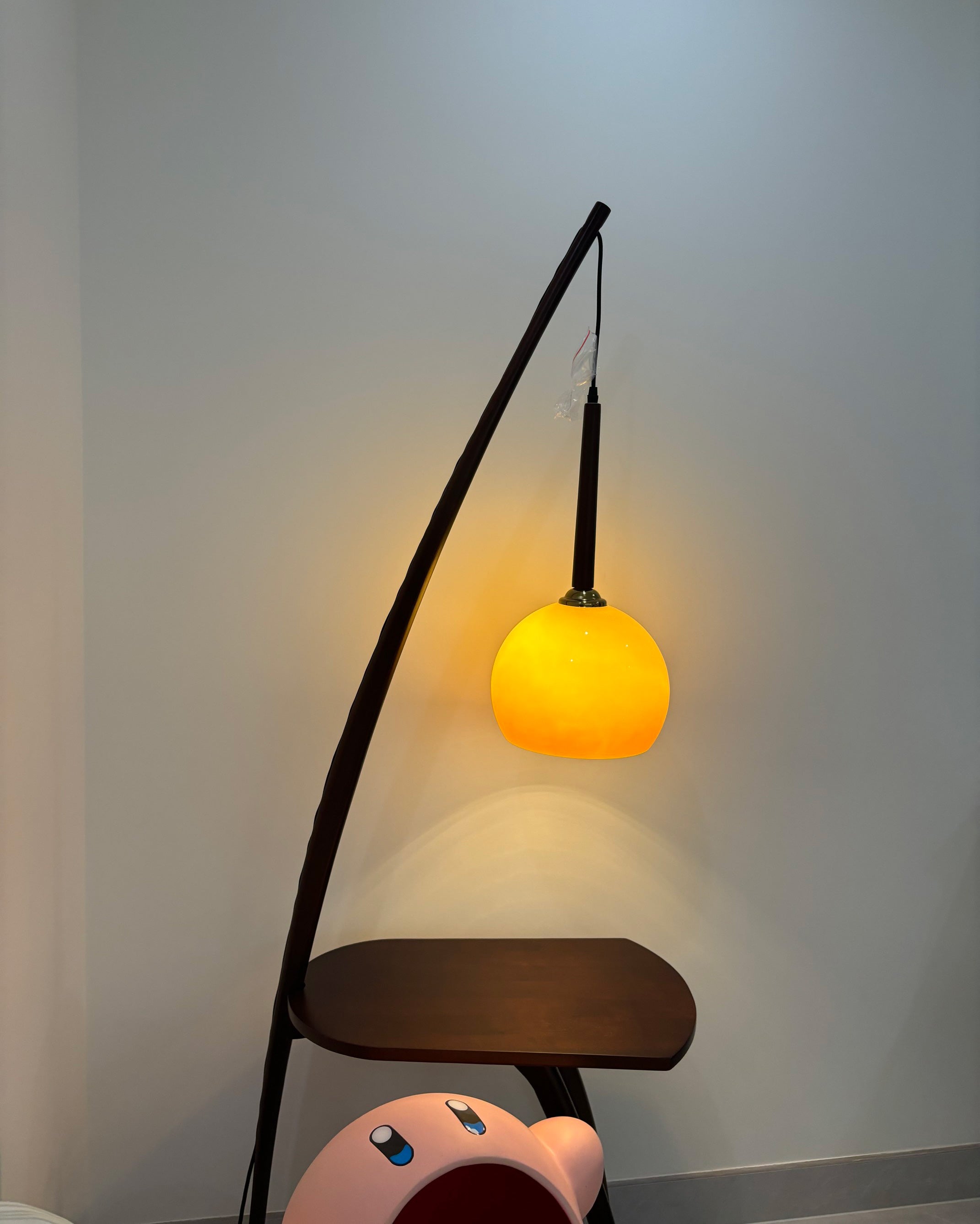 WOMO Lampe sur Pied Bois Suspendue avec Table - WM7130