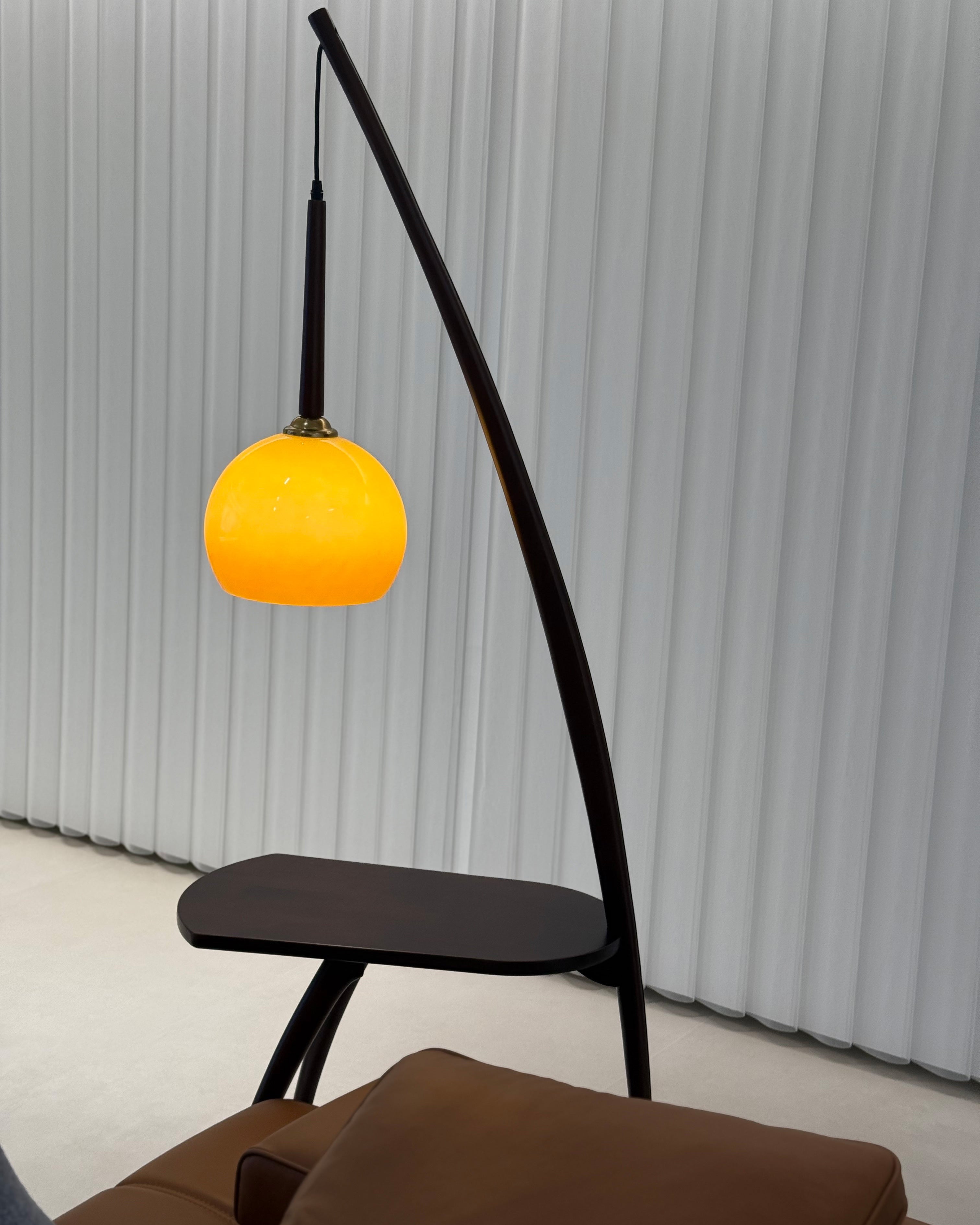 WOMO Lampe sur Pied Bois Suspendue avec Table - WM7130