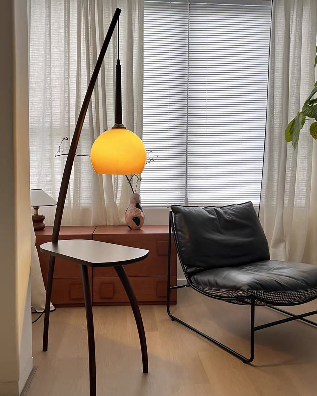WOMO Lampe sur Pied Bois Suspendue avec Table - WM7130