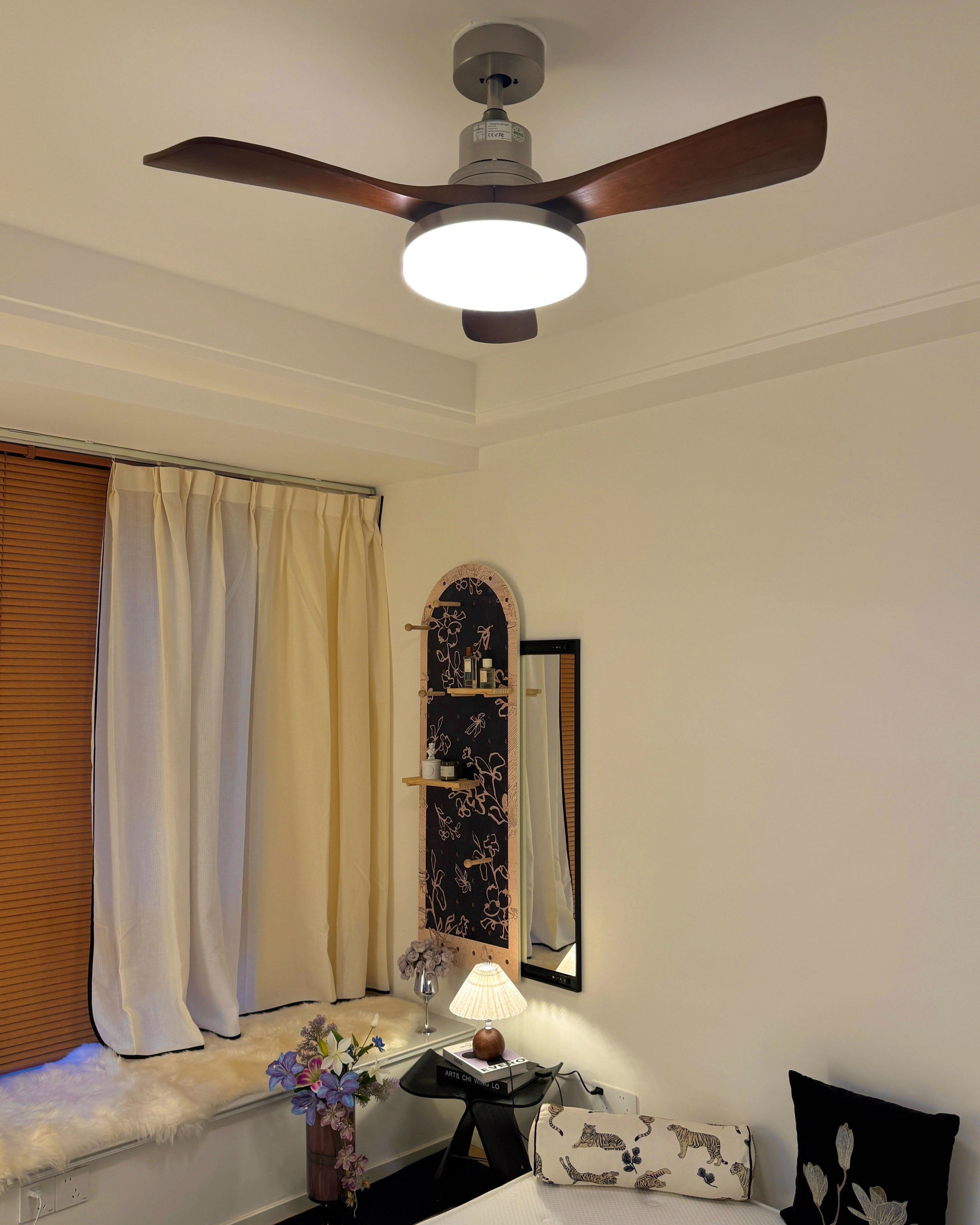 Lampe de ventilateur de plafond moderne WOMO Mid Century - WM5278