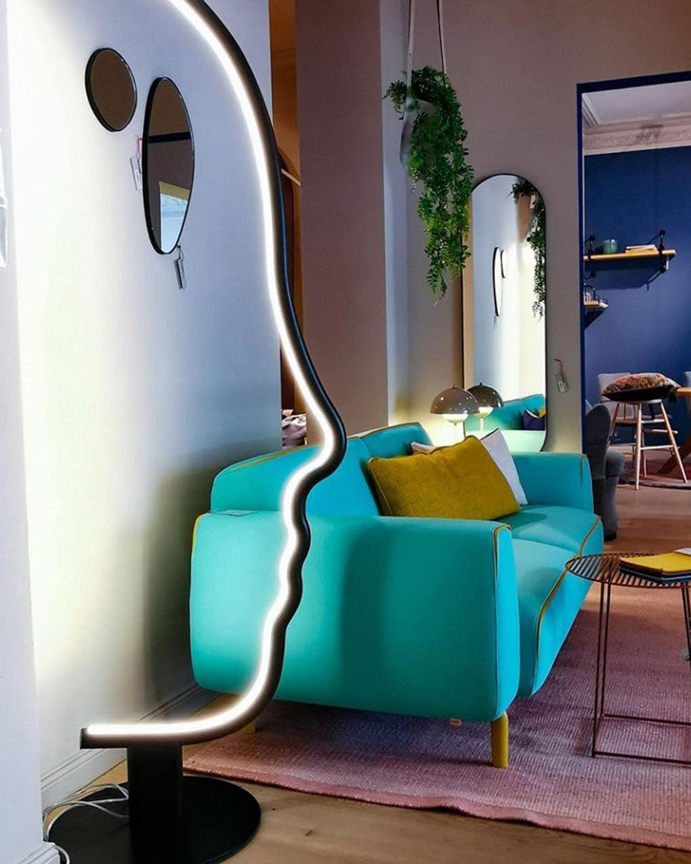 Lampadaire sculptural à profil facial WOMO-WM7002