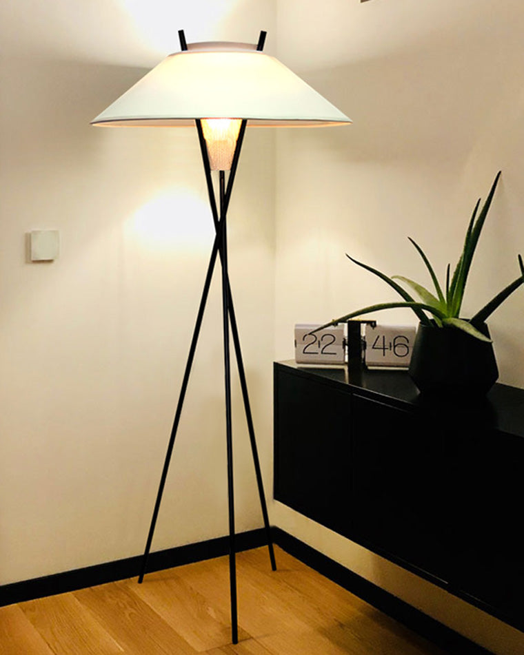 WOMO Lampe sur Pied Trépied Cône Japandi - WM7019