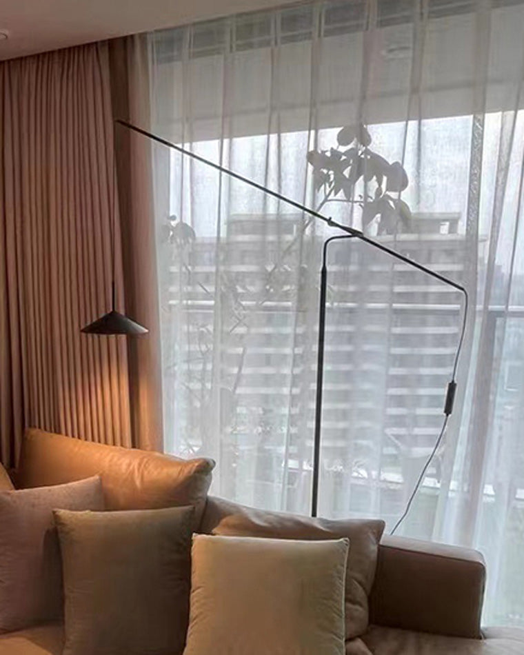 Lampadaire en porte-à-faux WOMO au-dessus du canapé-WM7025