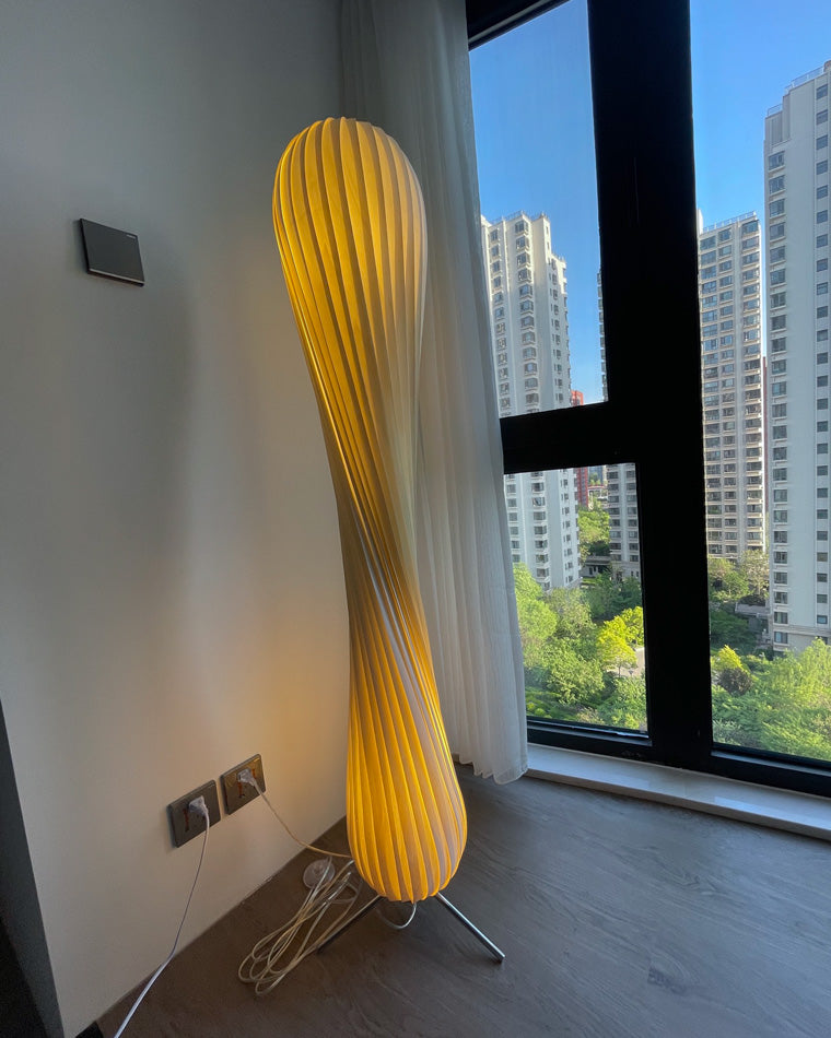 WOMO Lampe sur Pied Bois Tour Tordue - WM7044