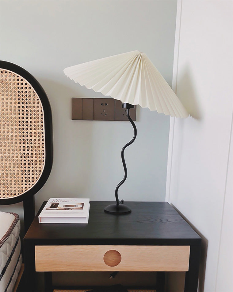 Lampe de table plissée ondulée WOMO-WM8001