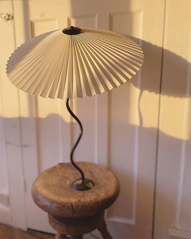 Lampe de table plissée ondulée WOMO-WM8001