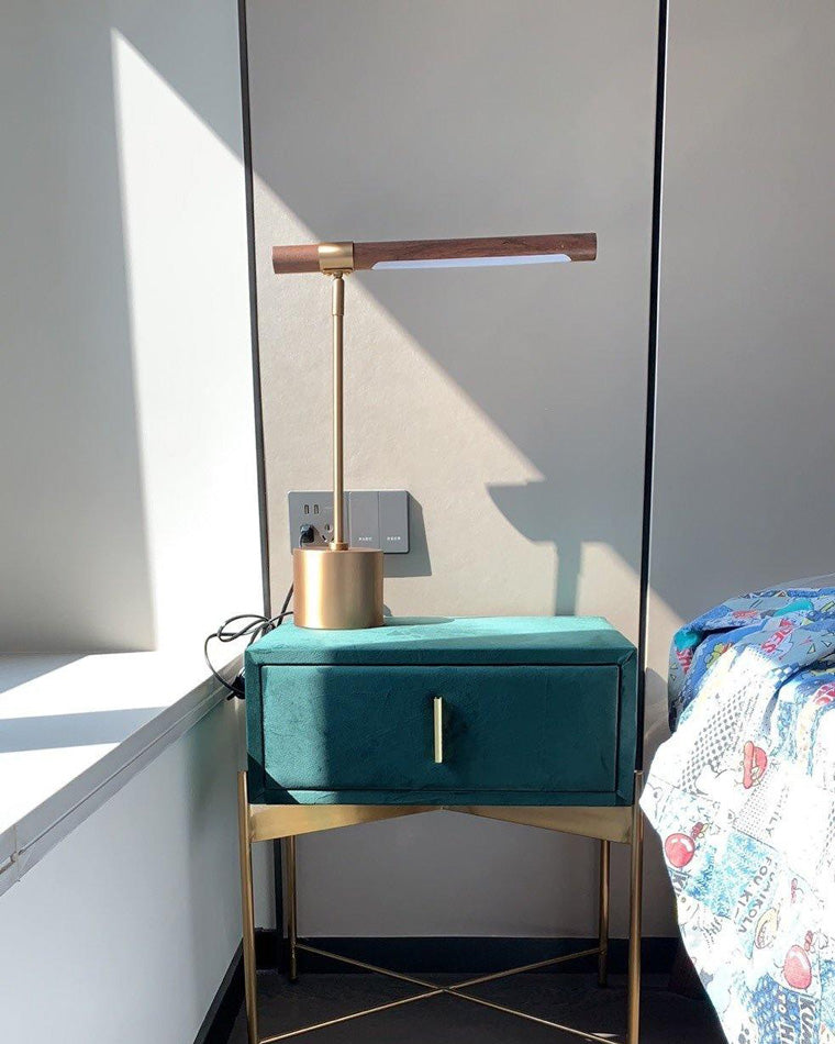 WOMO Lampe de table en porte-à-faux en noyer-WM8010