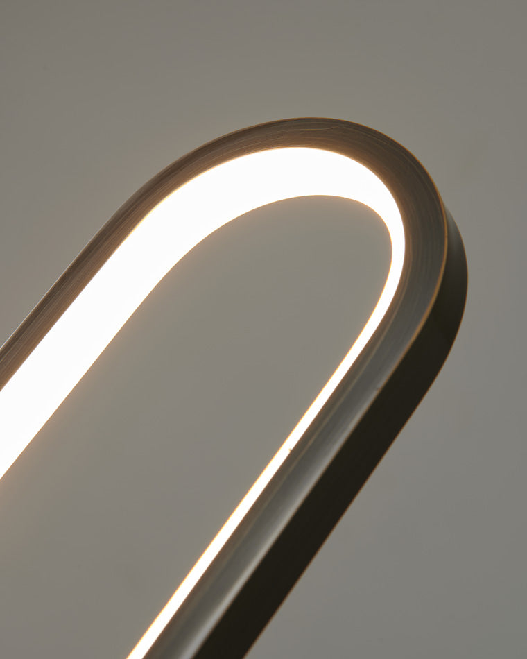 WOMO Longue lampe de table ovale à LED en laiton-WM8034