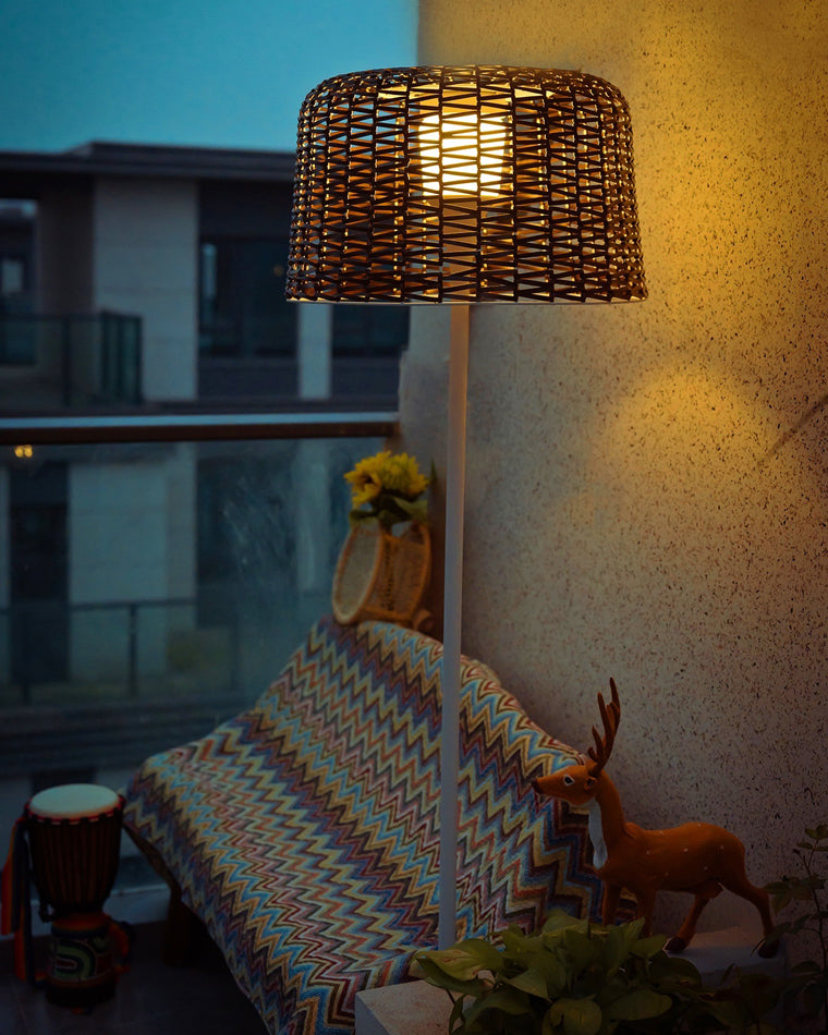 WOMO Lampadaire Extérieur de sol Solaire en Rotin-WM9011